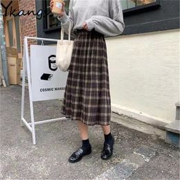 Woolen Winter Plus Size 3XL pleated plaid skirts Women Warm Vintage Long skirts Ladies Office Harajuku Midi skirts Streetwear 210310