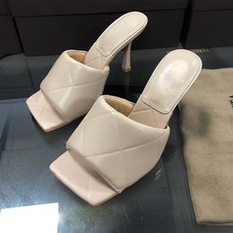 Genuine Leather sandals Slipper Flesh news Solid letterMed size Fashion Designers Slides Flip Flops platform alphabet Foam Runner Fashionable shoes 7.5cm high heel