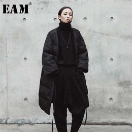 [EAM] Spring Autumn V-collar Solid Color Black Big Size Cotton-padded Bandage Coat Women Jacket Fashion JE01801S 211216