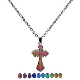 Jesus Cross Pendant Färg Byte Temperatur Sensing Halsband Kvinnor Barn Halsband Mode Smycken Will och Sandy