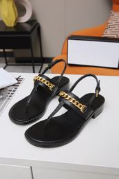 Hardware chain decoration design women's sandals leisure clip sandals shopping beach outing sandals exquisite low heel shoes