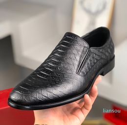 Men Slip On Dress Shoes Pointed Toe Crocodile Pattern Genuine Leather Oxfords Mens Loafers Business Wedding Shoes 38-45