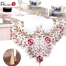 New Embroidered Table Runner Polyester Floral Hollow Lace Microwave Oven Table Covers Home Wedding Party Decoration Pa.an Y200421