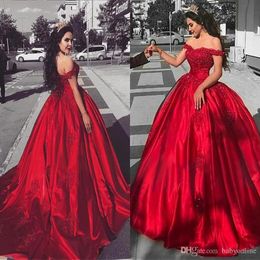 2019 Modest Quinceanera Dresses Off Shoulder Red Satin Formal Party Gowns Sweetheart Sequined Lace Applique Ball Gown Prom Dresses236t