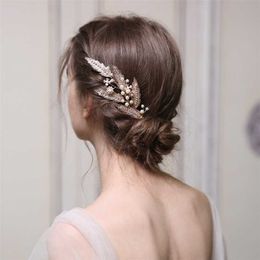 Simple Leaf Wedding Comb Hair Piece Pearls Women Jewellery Handmade Bridal Accessories Ornament 211019