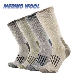 80% Merino Wool Socks For Men Thicken Warm Hiking Cushion Crew Socks Merino Wool Sports Socks Moisture Wicking Euro Size 40-45 220105