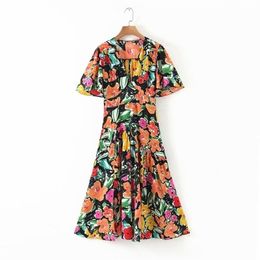 New women vintage Colourful graffiti print casual slim midi dress femme v neck hem pleats side split vestidos dresses DS3502 210316