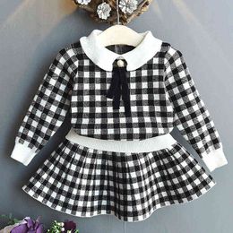 Girls Sets Children'S Clothing 2022 Autumn Winter New Plaid Bow School Student Suit Knit Sweater+ Short Skirt 2pcs Kids Outfits Y220310