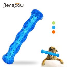 Benepaw Bite Resistant Rubber Dog Bones Teeth Cleaning Nontoxic Floatable Squeaky Pet Toys For Small Medium Big Dog Chew 210312