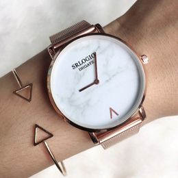 Woman Watch Quartz Watches 40MM Boutique Wristband Business Wristwatches Girl Gift Ladies Designer Wristwatch Atmosphere