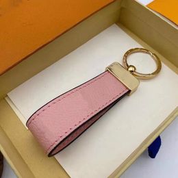 High qualtiy leather Keychain Gift Men Women Souvenirs Car Bag Key Ring with box