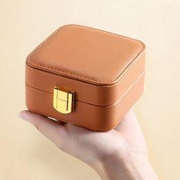 Jewellery Pouches, Bags Saving Space Faux Leather Bracelet Storage Box For