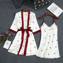 Lisacmvpnel Summer Print Women Robe Set With Belt Chest Pad Sexy Bathrobe Satin Soft Touch Pyjamas 210901