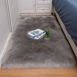 Grey bedroom carpet fur soft fluffy carpet for living room modern shaggy floor White red black carpet floor mat customizable 210301