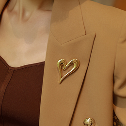 Unique Gold Colour Big Heart Brooch Women Fashion Suit Sweater Coat Bird Pins Party Accessories Gift 2021