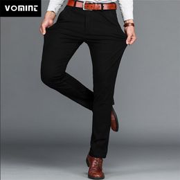 Vomint Brand Mens Pant Classics Casual Business Pantaloni elasticizzati regolari Dritto Nero Blu Khaki 4 Colori Plus Size 44 210715