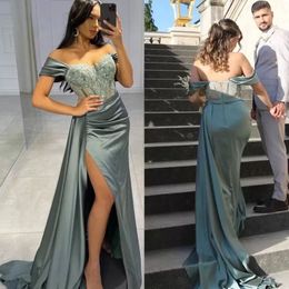 Dusty Blue Off Shoulder Mermaid Prom Dresses Plus Size Arabic Side Split Evening Gowns Long Formal Party Dress M477