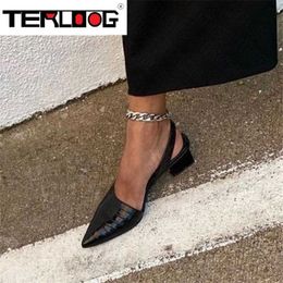 Women's Pointed Toes Pumps Mid Chunky Heels Slingback Sandals Shoes Summer New Vintage Woman Lady Female Sandals Slippers Shoes Y0721