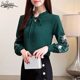 2021 Fashion Womens Tops and Blouses Plus Size 4XL Floral Embroidery Chiffon Blouse Women Long Sleeve Women's Shirt 1645 210225