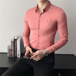 British Style Men Dress Shirts Fashion Long Sleeve Embroidery Shirts for Men Slim Fit Formal Wear Gentlemen Tuxedo 5Colors 210708