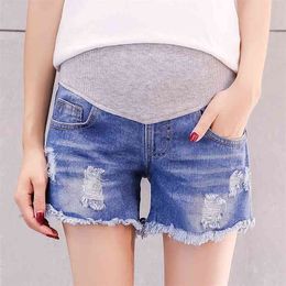 Summer Fashion Denim Maternity Shorts Elastic Waist Belly Short Jeans Clothes for Pregnant Women Ripped Hole Pregnancy 210528