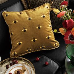 DUNXDECO Cushion Cover Decorative Pillow Case European Luxury Art Gold Yellow Bee Print Velvet Soft Coussin Sofa Chair Cushion 210315