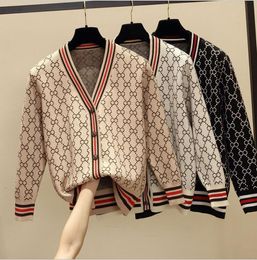 2021 European and American spring autumn new loose V-neck sweater women's diamond cardigan winter coat with Woollen clothes for women