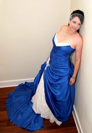 Vintage Taffeta Country A Line Wedding Dresses Bridal Gowns Royal Blue And White Strapless Lace Appliques Beads Long Plus Size Gothic Ruched Spain Bride Dress 2021