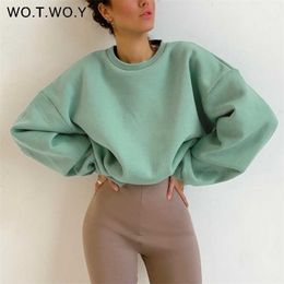WOTWOY Autumn Winter Fur-Liner Oversized Sweatshirt Women Casual Thickening Fleece Pullovers Female Soft Warm Green Tops 211104