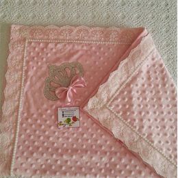 Baby Blanket Lace Prince & Princess Crown Keeps warm thanks to its special structure. It is light and soft texture. 90 * 100 cm 210309