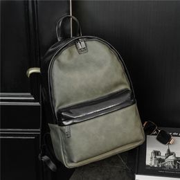 Womens Designers Bag Men Fashion Backpacks Fine Texture Large Size Large-Capacity Interior Pockets Quality Luxurys School Preppy Style Solid Colour