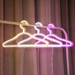 Hangers & Racks LED Neon Light USB Powered Clothes Stand Decorative Lights Hanger Night