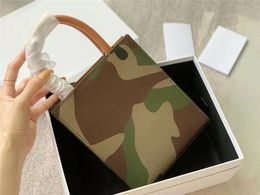 Specialised Fashion Designer Triomphe Mini Cabas Totes Camouflage Small Women Cellphone Tote Leather Handle Flap Long Strap Shoulder Bags Vertical Square Handbag