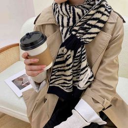 2021 Fashion winter knitted cross designer brand thermal shawl women's dual-use bib wool long scarf