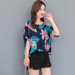Summer Chiffon Blouse Short-Sleeve Womens Shirts O-neck Batwing Sleeve Tops Elegant Floral Print Loose Blusas DF2610 210609