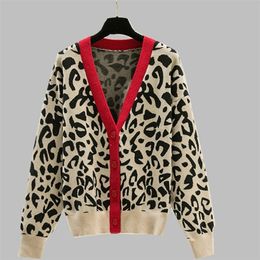 Luxury Designer Brand Autumn Winter Knitted Cardigans Women Bow Twist Pearl Stripe Sweater Black White Red Jumper Clothing 210917