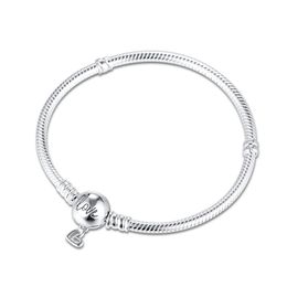 Moments hand Heart Clasp Snake Chain Bracelet Valentine Day Jewelry 925 Sterling Silver Charms Bracelets Women DIY 2020