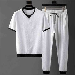 Men's Sets Summer Short Sleeve Tops+ Elastic Waist Trousers Men Clothing Two Piece Set Korean Streetwear Tracksuit Men Big Size G1222