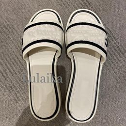 Slippers 2021 Summer Fashion Embroidered Letter Mid Heel Classic Rhombic Plaid Splicing Color Canvas Mules Shoes Women