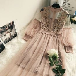 New Arrivals Women Lace Flower Dress Gauze Lantern Sleeve Voile Long Dress Female Retro Hook Princess Dress 2 Piece Set 210316