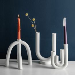Nordic Scandinavian Style White Ceramic Candlestick Pipe U Shape Candle Holders Modern Candle Stand Home Decor Gift Personality 210310