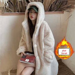 HStar Faux Fur Coat Women Casual Korean Loose Hoodies Furry Thick Bat Sleeved Warm Long Faux Rabbit Fur Jacket Winter Coat 211007