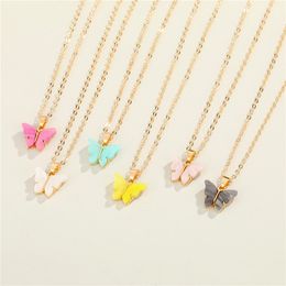 Women Fashion Gold Plated Colourful Butterfly Pendant Necklace for Girlfriend Gift
