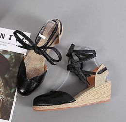 LIHUAMAO Espadrilles Wedge Sandals for women high heel round toe pumps ankle strap party dacning gladiator sandals Y0721