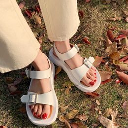 2021 Women Ankle Strap Adjustable Buckle Straps Platform Sandals Summer Roman Open Toe Beach Flat Thick Bottome Ladies Y0721