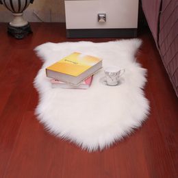 Sholisa Shaggy Shag Faux Fluffy Fur Area Rugs Floor Sheepskin 6cm Pile Carpet for Living Room Bedroom Home Deco 65x102cm 210301