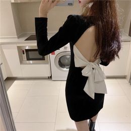 Casual Dresses Sexy Backless With Bow Woman Short Mini Dress 2021 Autumn Velvet Long Sleeve Sheath Party Vestido YOU1127