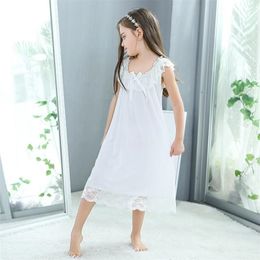 Summer Children's Girls Dress Sleepwear White Lace Cotton Princess Vintage Nightgowns Baby Nightdress Kids Clothes Vestidos 211109