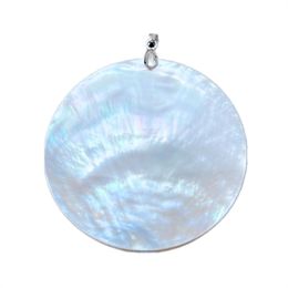 Smooth Surface Round White Mother of Pearl Shell Pendant Real Sea Shells 5 Pieces