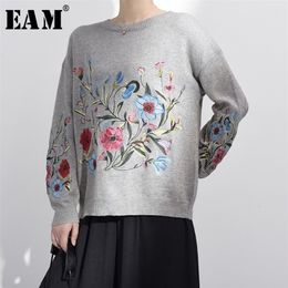 [EAM] Spring Autumn Round Neck Long Sleeve Flower Embroidered Knitting Warm Loose Sweater Pollovers Women Fashion V74702 201017